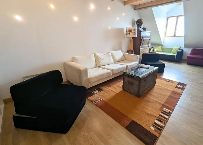 아파트 Triplex Sur Les Hauteurs De *